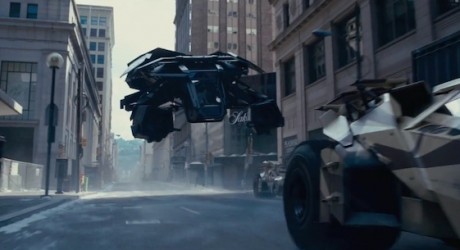 The Dark Knight Rises - Batman can fly!