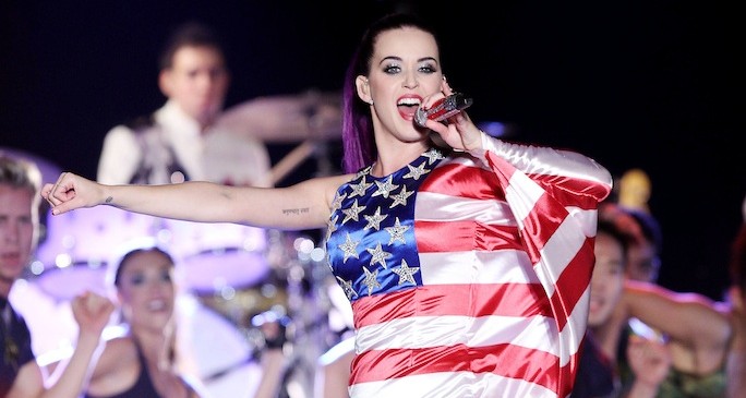 `Katy Perry: Part of Me` Performance for Pepsi`s Fleet Week
